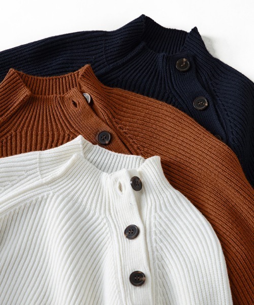 ABITOKYO（アビトーキョー）の「ハイネックサイドボタンリブニットプルオーバー（ニット/セーター・レディース・ホワイト/ネイビー/ブラウン/ブラック/ベージュ/ブルーグレー/カーキ・FREE）」の18枚目の写真