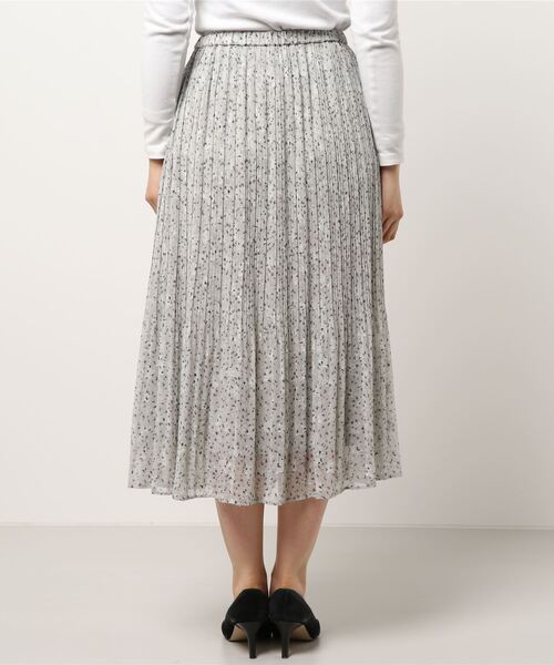 INTERPLANET（インタープラネット）の「スタージャガードプリーツスカート（スカート・レディース・ブラック/グリーン/オフホワイト・FREE）」の5枚目の写真