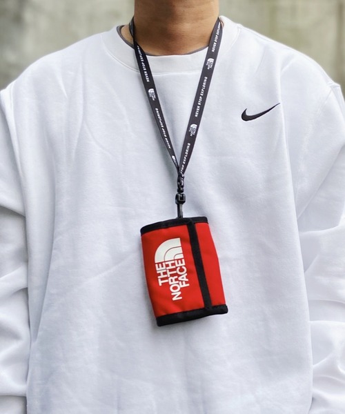 THE NORTH FACE（ザノースフェイス）の「【THE NORTH FACE(ザ・ノース・フェイス)】/FLAP WALLET MINI/ネックストラップ ウォレット（財布・メンズ・ブラック/レッド・FREE）」の10枚目の写真
