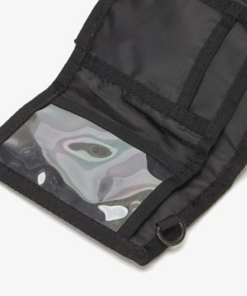 THE NORTH FACE（ザノースフェイス）の「【THE NORTH FACE(ザ・ノース・フェイス)】/FLAP WALLET MINI/ネックストラップ ウォレット（財布・メンズ・ブラック/レッド・FREE）」の15枚目の写真