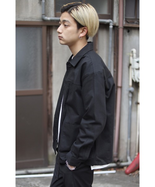 CREARE -LINO-（クレアーレリノ）の「オーバーサイズ ツイル タックジャケット（デニムジャケット・メンズ・ダークグレー/ネイビー/ブラック・FREE）」の11枚目の写真