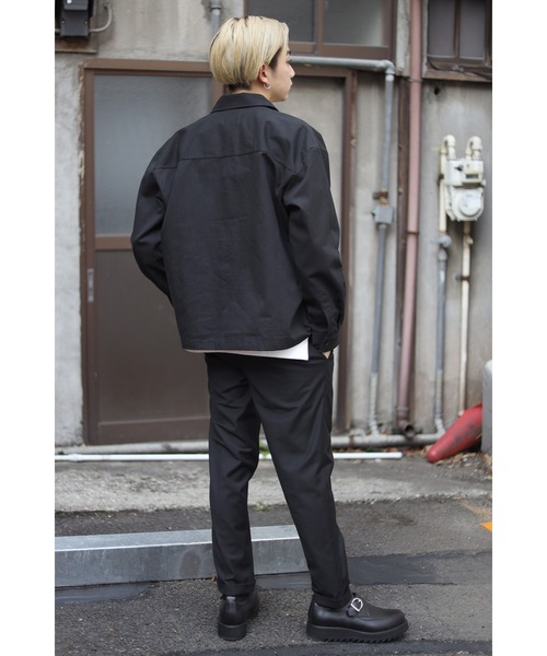 CREARE -LINO-（クレアーレリノ）の「オーバーサイズ ツイル タックジャケット（デニムジャケット・メンズ・ダークグレー/ネイビー/ブラック・FREE）」の5枚目の写真