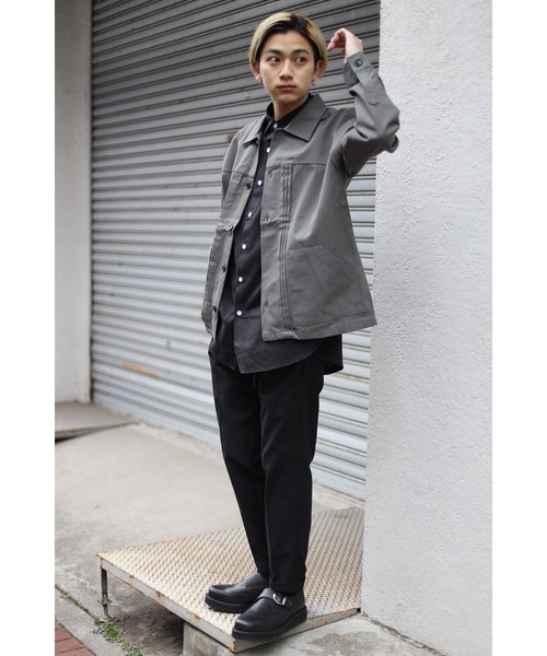 CREARE -LINO-（クレアーレリノ）の「オーバーサイズ ツイル タックジャケット（デニムジャケット・メンズ・ダークグレー/ネイビー/ブラック・FREE）」の13枚目の写真