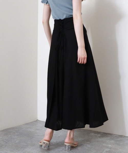 archives(アルシーヴ)の「麻混バックレースアップスカート(スカート・レディース・アイボリー/グリーン系その他/チャコールグレー/ブルー/ブラック/パープル・MEDIUM)」の2枚目の写真