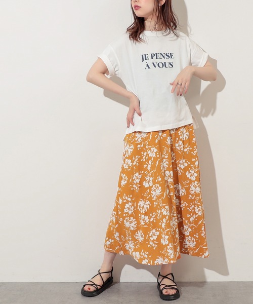 natural couture(ナチュラルクチュール)の「単色花柄スカート(スカート・レディース・アイボリー/イエロー/ブラック・FREE)」の12枚目の写真