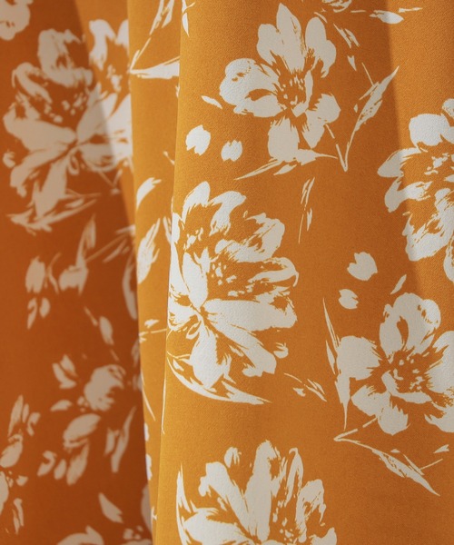 natural couture(ナチュラルクチュール)の「単色花柄スカート(スカート・レディース・アイボリー/イエロー/ブラック・FREE)」の11枚目の写真