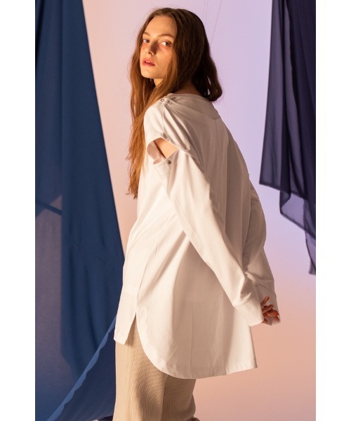 AULA AILA(アウラアイラ)の「レイヤードロングTシャツセット(Tシャツ/カットソー・レディース・ホワイト/チャコールグレー/ブラック/ブラウン・0)」の7枚目の写真