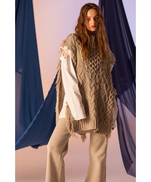 AULA AILA(アウラアイラ)の「レイヤードロングTシャツセット(Tシャツ/カットソー・レディース・ホワイト/チャコールグレー/ブラック/ブラウン・0)」の10枚目の写真