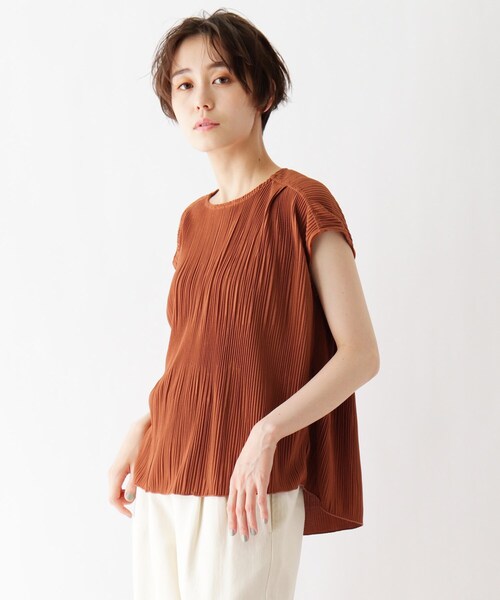 DRESKIP（ドレスキップ）の「◆ひんやりプリーツプルオーバー（シャツ/ブラウス・レディース・キャメル/グレー系その他/ダークオレンジ/ナチュラル・02/04/03）」の4枚目の写真
