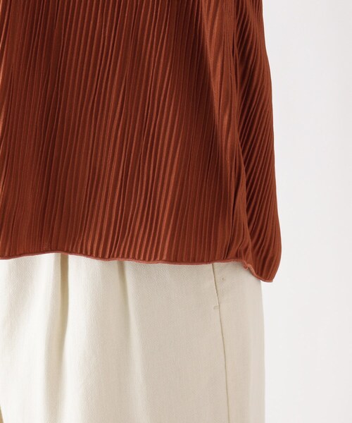 DRESKIP（ドレスキップ）の「◆ひんやりプリーツプルオーバー（シャツ/ブラウス・レディース・キャメル/グレー系その他/ダークオレンジ/ナチュラル・02/04/03）」の10枚目の写真