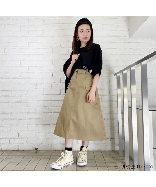 MARY QUANT(マリークワント)の「エンブロメッセージ プルオーバー(Tシャツ/カットソー・レディース・ブラウン/ブラック・M)」の9枚目の写真