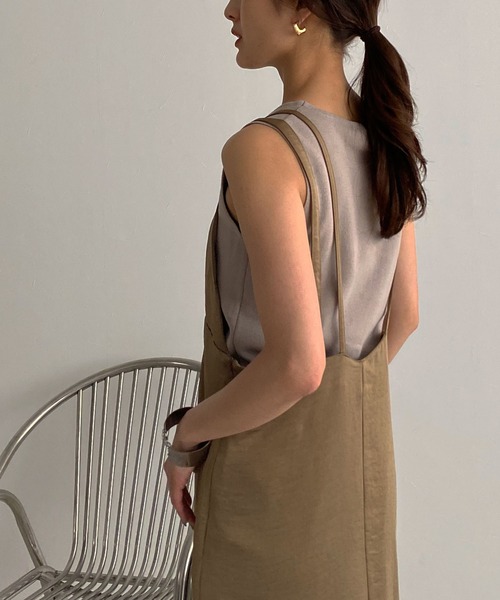 &g'aime（アンジェム）の「【&g’aime】マットサテンキャミワンピース（ワンピース・レディース・ブラック/カーキ/グレイッシュベージュ・FREE）」の7枚目の写真