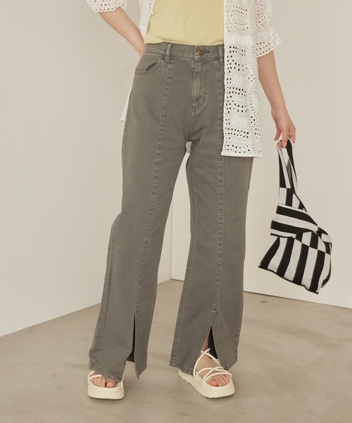 mikke(ミッケ)の「カツラギデニム フロントスリット フレアパンツ(デニムパンツ・レディース・チャコールグレー/ライトブルー/ネイビー/カーキ/ブルー/キナリ・S/M/L)」の20枚目の写真