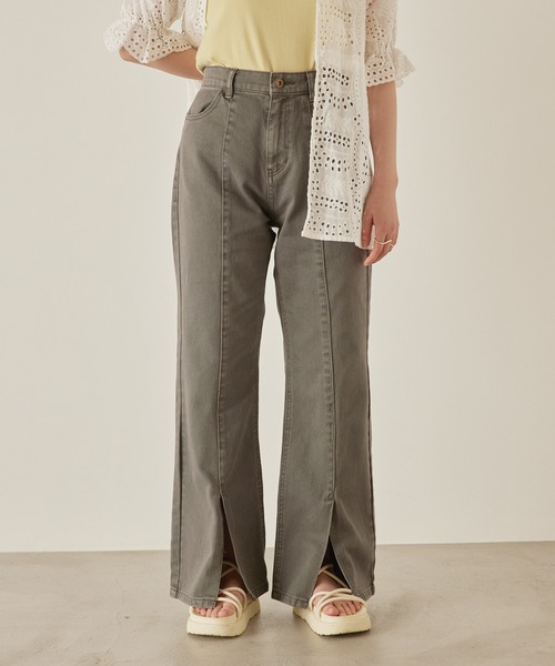 mikke(ミッケ)の「カツラギデニム フロントスリット フレアパンツ(デニムパンツ・レディース・チャコールグレー/ライトブルー/ネイビー/カーキ/ブルー/キナリ・S/M/L)」の19枚目の写真