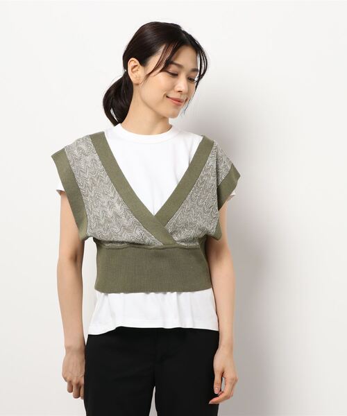 Factor=（ファクターイコール）の「カシュクールメランジニットベスト（ベスト・レディース・カーキ/キャメル・FREE）」の7枚目の写真