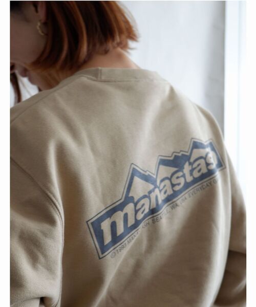 MANASTASH（マナスタッシュ）の「MANASTASH/マナスタッシュ　W's SWEAT BACK LOGO　ウィメンズ　スウェット　バックロゴ（スウェット・レディース・ナチュラル/サンドベージュ/チャコールグレー/パープル・MEDIUM）」の6枚目の写真