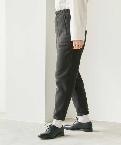 note et silence (ノートエシロンス)の「リサイクルポリエステル マイクロフリースパンツ(その他パンツ・レディース・ブラック/オフホワイト/カーキ・FREE)」の7枚目の写真