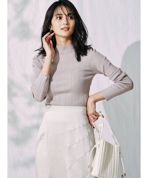 MERCURYDUO（マーキュリーデュオ）の「ランダムリブタートルニット（ニット/セーター・レディース・オフホワイト/ブラック/ラベンダー/ベージュ・FREE）」の22枚目の写真