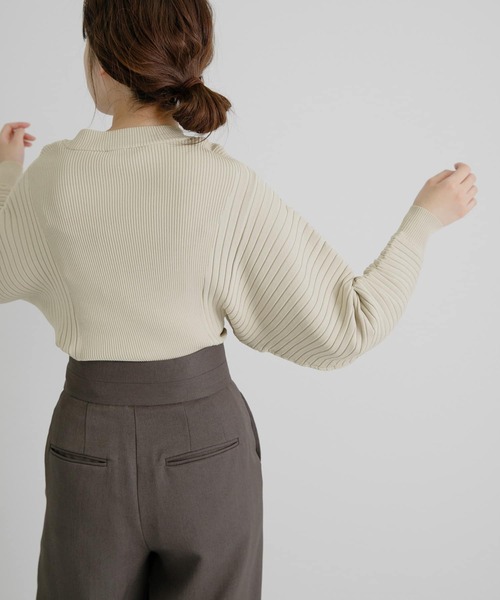 LAATO（ラート）の「BALLOON KNIT（ニット/セーター・レディース・オフホワイト/パープル・FREE）」の3枚目の写真