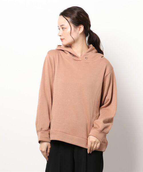 BELLUNA PLUS(ベルーナ)の「あったか裏ファーハトメデザインパーカー(パーカー・レディース・ライトカーキ/ブラック/ピンクベージュ/アイボリー・LARGE/MEDIUM/X-LARGE)」の14枚目の写真