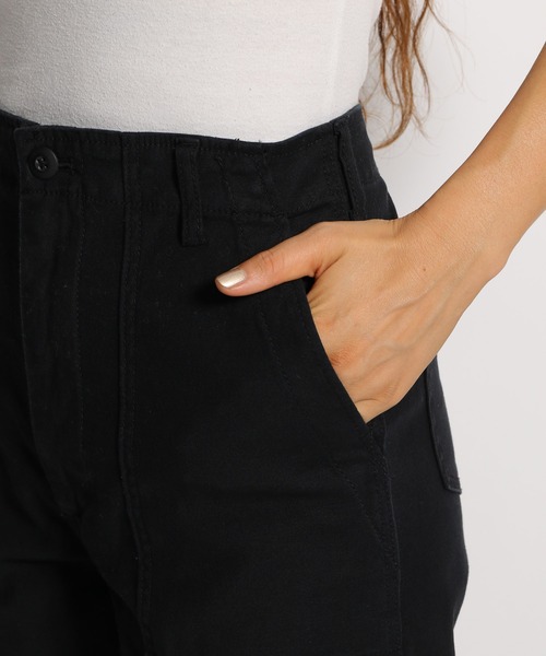 niko and...(ニコアンド)の「MAMストレッチベイカーパンツ(その他パンツ・レディース・カーキ/クリーム/ブラック・LARGE/MEDIUM)」の11枚目の写真