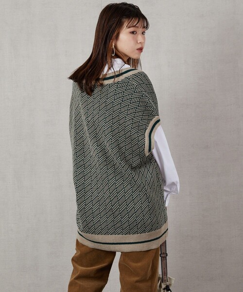 FREAK'S STORE(フリークスストア)の「▽【WEB限定】ジャガードビッグベスト(ベスト・レディース・ブラック/ベージュ/オリーブ・フリ-)」の5枚目の写真