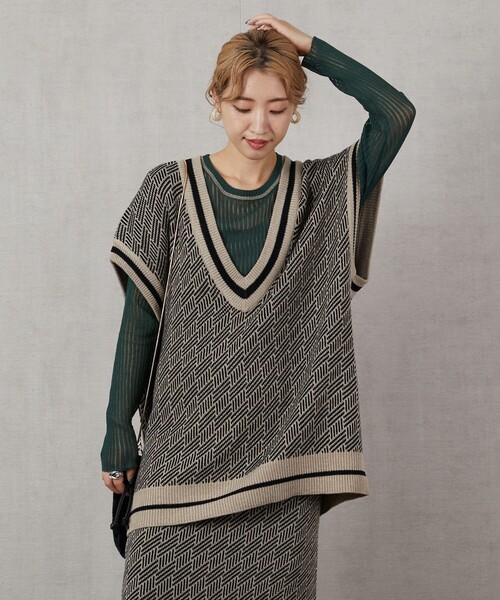 FREAK'S STORE(フリークスストア)の「▽【WEB限定】ジャガードビッグベスト(ベスト・レディース・ブラック/ベージュ/オリーブ・フリ-)」の8枚目の写真