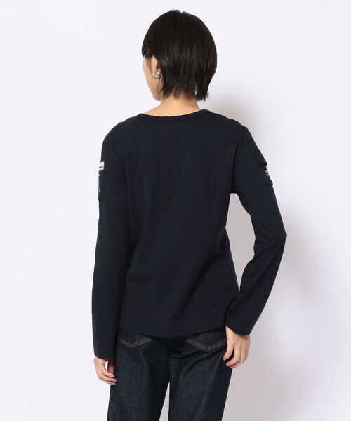 AVIREX(アヴィレックス)の「ファティーグロングスリーブティーシャツ/ L/S FATIGUE T-SHIRT(Tシャツ/カットソー・レディース・ネイビー/ホワイト/Black/ブラック・SMALL/MEDIUM/LARGE)」の6枚目の写真