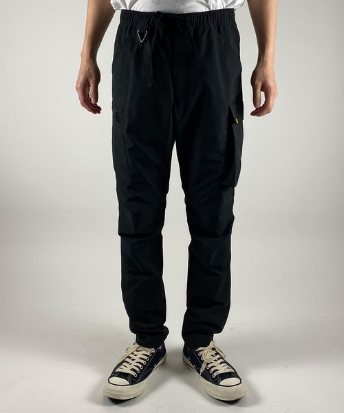 NUMBER (N)INE(ナンバーナイン)の「TAPERED ASYMMETRIC POCKET DRAWSTRING CARGO TROUSERS / アシンメトリックポケット テーパードカーゴパンツ(カーゴパンツ・メンズ・ブラック/オリーブ・2/4/3)」の4枚目の写真