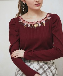 tocco closet | フラワーエンブロイダリースカラチュールネックパワーショルダー長袖リブトップス(Tシャツ/カットソー)