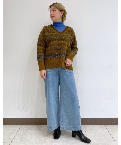 RIVE DROITE(リヴドロワ)の「《2サイズ展開》美脚デニムが今季も登場 サイドポケットデニムパンツ(デニムパンツ・レディース・ネイビー/ブルー・38/36)」の4枚目の写真