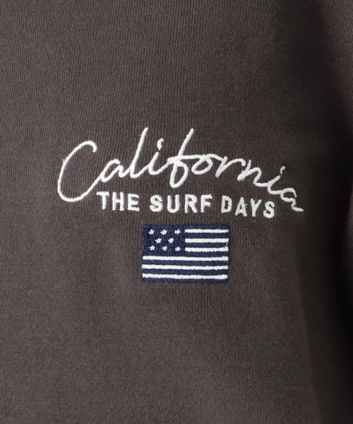 Mac-House（マックハウス）の「ビッグシルエット 刺繍 裏毛スウェットトレーナー（スウェット・レディース・ベージュ/ピンク/チャコール・フリー）」の7枚目の写真