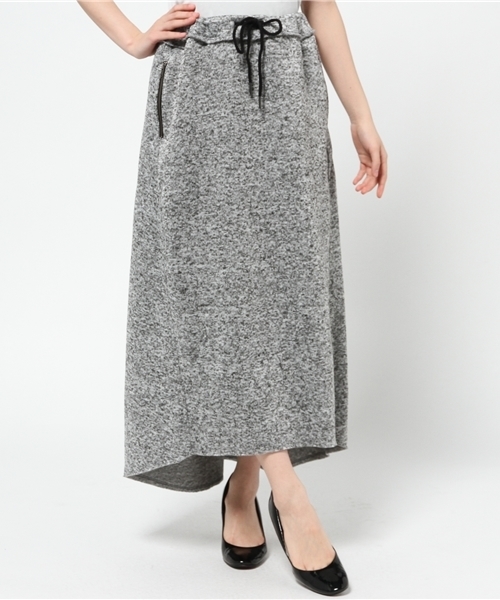 AZUL by moussy（アズールバイマウジー）の「T裏起毛天竺バックドロップマキシSK（スカート・レディース・トップグレー/ブラック/ネイビー・MEDIUM/LARGE/SMALL）」の3枚目の写真