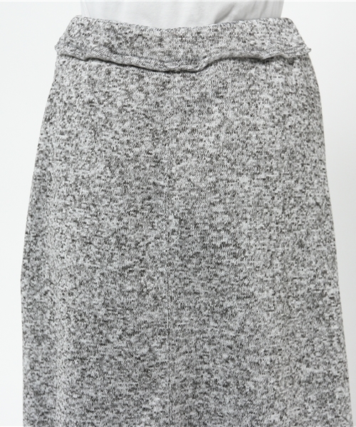 AZUL by moussy（アズールバイマウジー）の「T裏起毛天竺バックドロップマキシSK（スカート・レディース・トップグレー/ブラック/ネイビー・MEDIUM/LARGE/SMALL）」の8枚目の写真