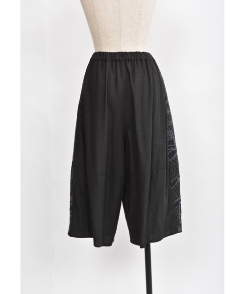 gomme（ゴム）の「オープンハンドJQ　ヘム切替パンツ（その他パンツ・レディース・ブラック/アイボリー・MEDIUM）」の9枚目の写真