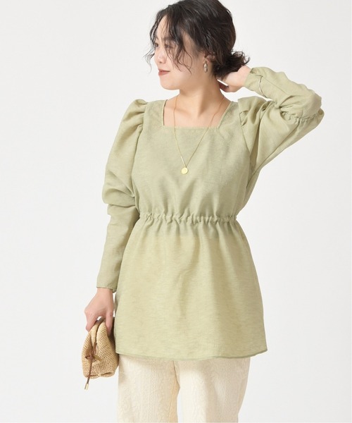 U by SPICK&SPAN(ユーバイスピックアンドスパン)の「バックリボンスクエアネックチュニック◆(シャツ/ブラウス・レディース・アイボリー/グリーン系その他・FREE)」の2枚目の写真