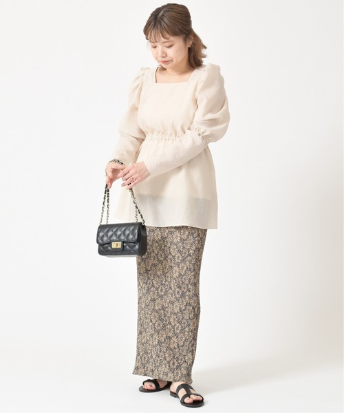 U by SPICK&SPAN(ユーバイスピックアンドスパン)の「バックリボンスクエアネックチュニック◆(シャツ/ブラウス・レディース・アイボリー/グリーン系その他・FREE)」の17枚目の写真