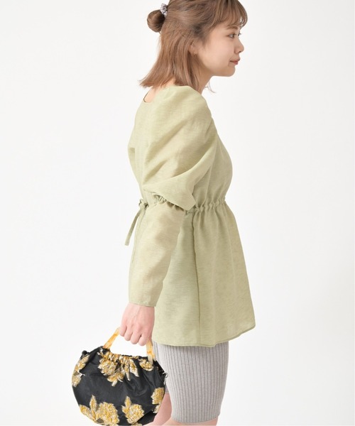 U by SPICK&SPAN(ユーバイスピックアンドスパン)の「バックリボンスクエアネックチュニック◆(シャツ/ブラウス・レディース・アイボリー/グリーン系その他・FREE)」の9枚目の写真
