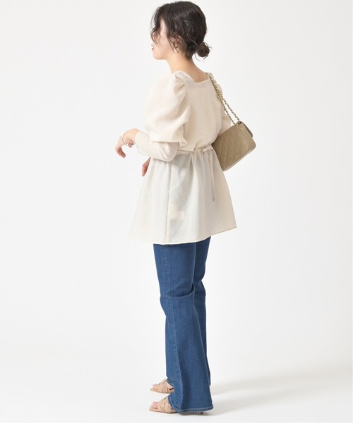 U by SPICK&SPAN(ユーバイスピックアンドスパン)の「バックリボンスクエアネックチュニック◆(シャツ/ブラウス・レディース・アイボリー/グリーン系その他・FREE)」の20枚目の写真