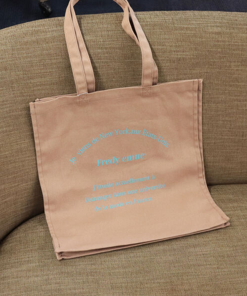 fredy emue（フレディエミュ）の「[新色追加]emue ロゴトートバッグ（トートバッグ・レディース・ベージュ/オフホワイト/ブルー/イエロー/ピンク/ラベンダー/ホワイト系その他4・FREE）」の17枚目の写真