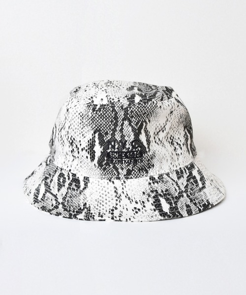 Flowering（フラワーリング）の「NYC刺繍バケットハット（ハット・レディース・ネイビー/パイソン/レオパード/カモフラージュ/ベージュ・FREE）」の5枚目の写真