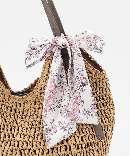 ANY SIS（エニィスィス）の「【ボウタイスカーフ付】ペーパーカゴ バッグ（かごバッグ・レディース・黄土色系/ベージュ系・2）」の9枚目の写真