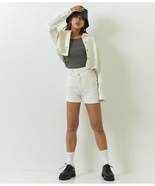 ANAP（アナップ）の「クロップドデニムジャケット（デニムジャケット・レディース・オフホワイト/インディゴブルー/ブラック/スミクロ・FREE）」の8枚目の写真