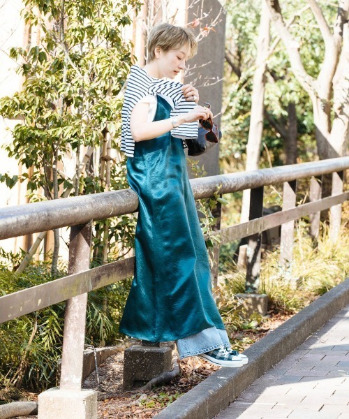 oblekt(オブレクト)の「【高山都×oblekt】 リンクルエアーキャミワンピ(ワンピース・レディース・グリーン/ブラウン・FREE)」の6枚目の写真