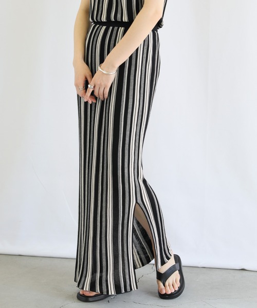 select MOCA(セレクトモカ)の「マルチストライプサマーニットタイトスカート(スカート・レディース・ブラック/グリーン/ライトベージュ・FREE)」の2枚目の写真