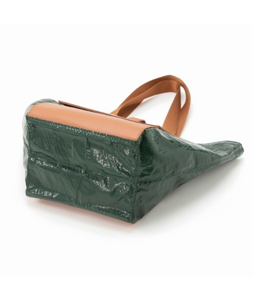 LE VERNIS(ル・ベルニ)の「LE VERNIS(ル・ベルニ)パックトートS(トートバッグ・レディース・ブラック/ネイビー/グリーン・FREE)」の9枚目の写真