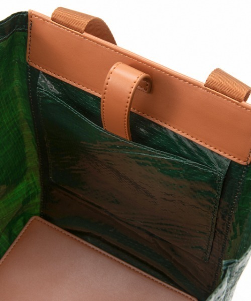 LE VERNIS(ル・ベルニ)の「LE VERNIS(ル・ベルニ)パックトートS(トートバッグ・レディース・ブラック/ネイビー/グリーン・FREE)」の5枚目の写真