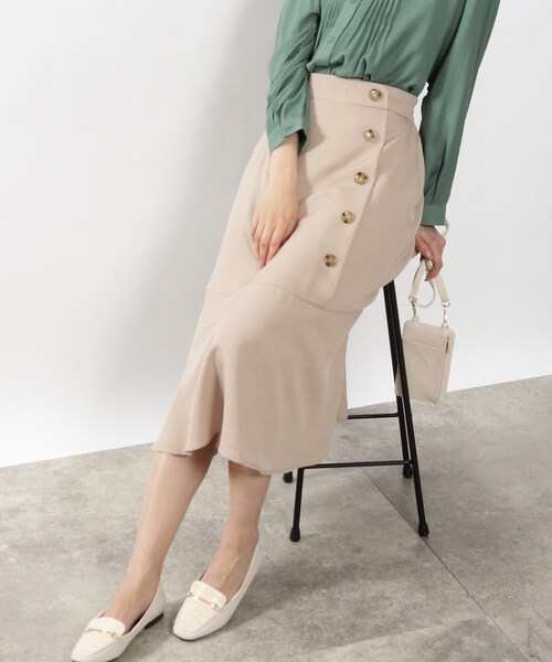 DRESKIP（ドレスキップ）の「◆前ボタンマーメイドスカート（スカート・レディース・ダークグリーン/ライトベージュ/ネイビー・02/03/04）」の2枚目の写真