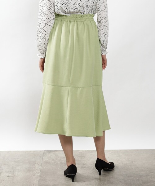 DRESKIP（ドレスキップ）の「◆前ボタンマーメイドスカート（スカート・レディース・ダークグリーン/ライトベージュ/ネイビー・02/03/04）」の4枚目の写真