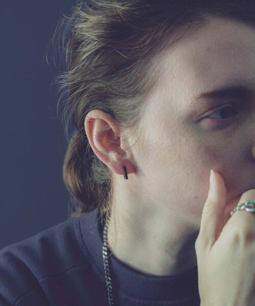 and cloud（アンドクラウド）の「○Pearl 2way Square Pierce / Single（ピアス（片耳用）・レディース・ブラック/シルバー/イエローゴールド・FREE）」の15枚目の写真